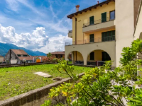 Re16 Regina Hotel a Gravedona ed Uniti
