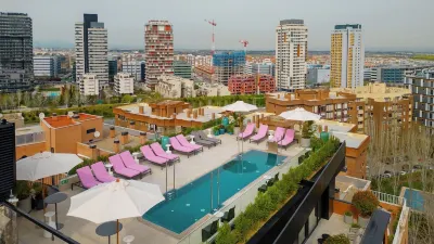 Hotel Pinar Plaza Hotels near Estacion de Chamartin