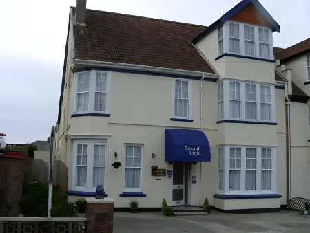 Beecroft Lodge Отели в г. Пейнтон