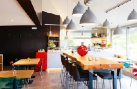 奧利吉歐馬爾彭薩酒店 Momo酒店