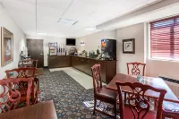 Super 8 by Wyndham Innisfail Hotels in Red Deer County