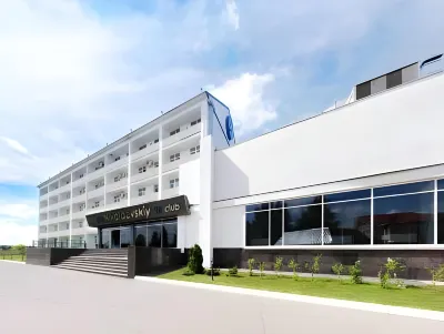 Nikolaevsky Hotel