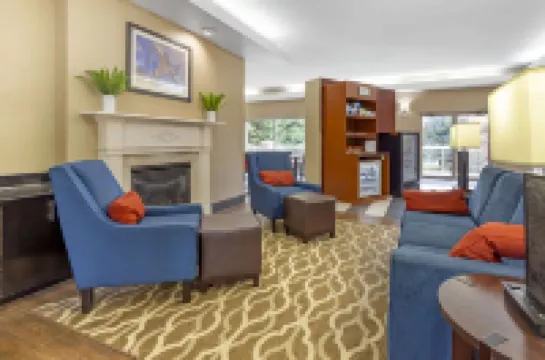 Comfort Suites Inn at Ridgewood Farm Hoteles en Salem