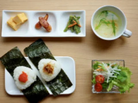 Fico Hiji Hotels in Hiji