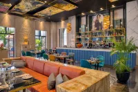 The Land Of Legends Nickelodeon Hotels & Resorts Antalya - bar