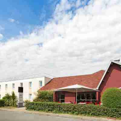 B&B HOTEL Bordeaux Mérignac Aéroport Hotel Exterior