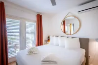 Coral Vista Ocean View Pool Paradise Hotels near Cas Abao Beach