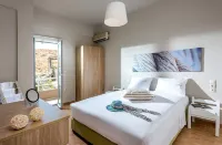 Anemos Suites by Estia - Uima-altaat