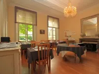 Hôtel du Mail - petit déjeuner