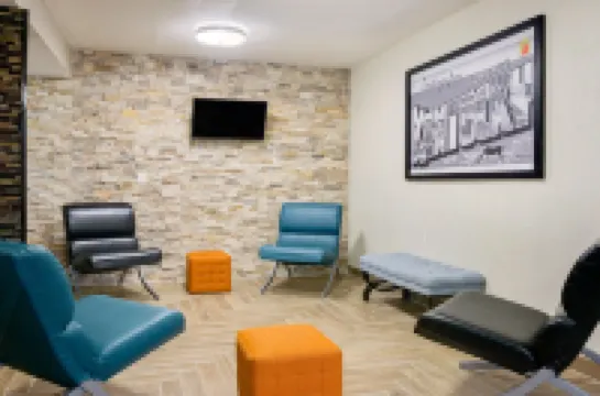 Super 8 by Wyndham Florence