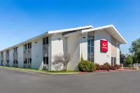 Econo Lodge Hotel a 