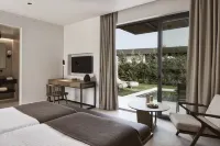 The Olivar Suites - balcony