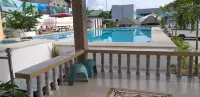 Adams View Hotel - Beach