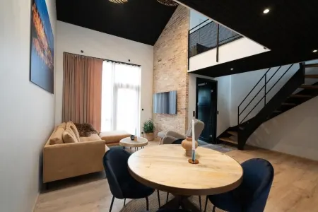 Lonin - Brand New Premium Apartment in the heart of Tórshavn Отели рядом с достопримечательностью «Нордик Хаус»