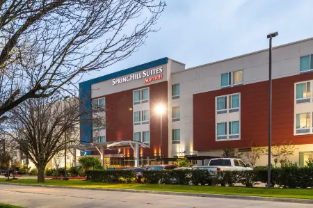 SpringHill Suites Houston Baytown Отели в г. Бейтаун