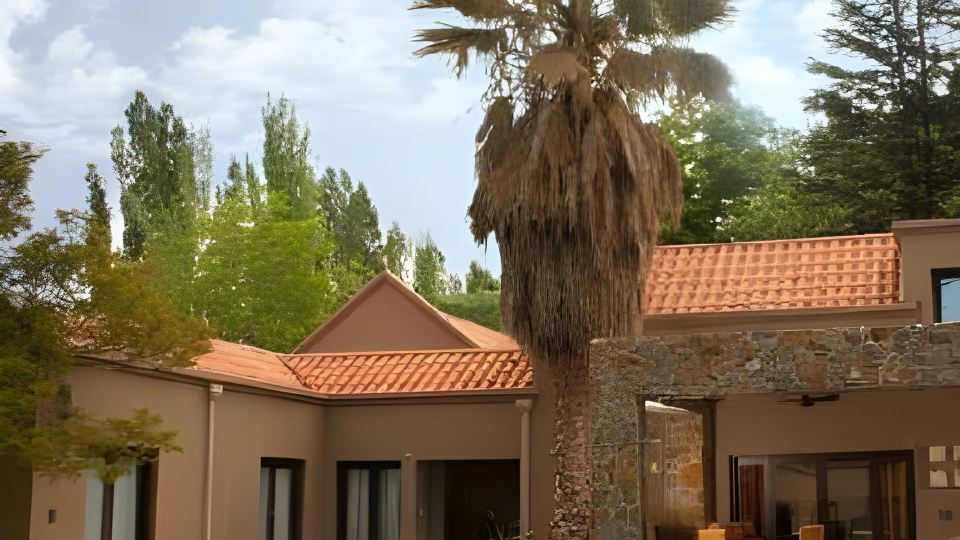 Casa Entonada
