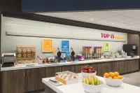 Tru by Hilton Albany Airport Hotels in Colonie