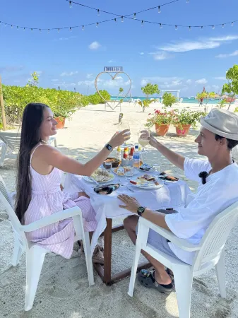 Ithaa Seaview Отели рядом с достопримечательностью «Гурайдо»