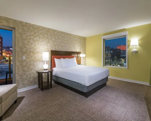 Home2 Suites by Hilton - Kansas City Downtown Hotels near Kaleidoscope