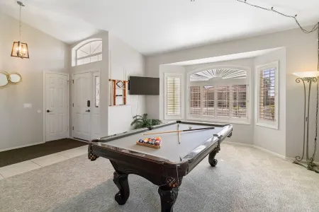 Lakefront-Pool-Pontoon-HotTub-PoolTable-Arcade-FirePits-Cardinal Stadium-WM Open Отели рядом с достопримечательностью «The Legend at Arrowhead»