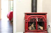 Inn at 84 McIntosh: Cozy 1BR private entrance/bath