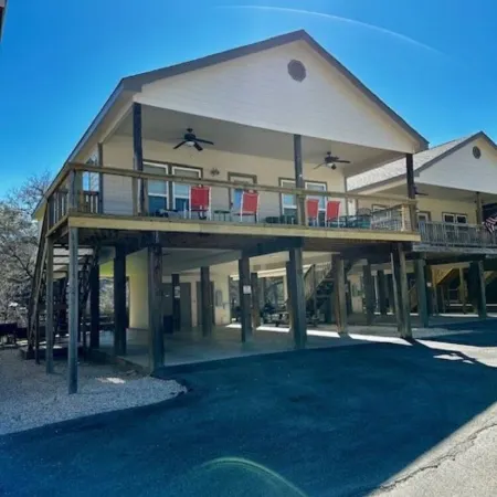 Guadalupe Breeze  Riverfront Family Bunkhouse  3Br River Road for 10