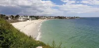 Beautiful apartment in the center of Concarneau with private parking
