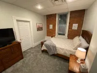 Old Town Loft w Hanging Master Bed