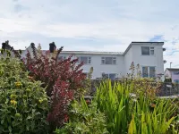 "Quayside" Apartment in Heart of Beautiful Cemaes Bay. Dog Friendly 住宿飯店