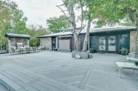 4 Br w/ Pool, Views, Farm & Ranch Stay- Flower Farm, Goats, Pigs, Disc Golf!