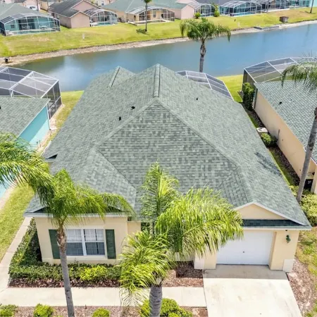 Peaceful home with Pool Dog friendly 4 Bedrooms 3 Bathrooms backyard view water.