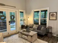 Swordfish Suite DOG friendly- Pup Shed Retreat