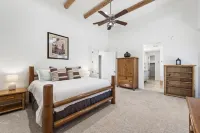 1+ Acre 5 Bedroom Desert Oasis with Pool and Mountain Views!