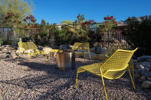 Hacienda Riad - free pool & hot tub heat - desert views