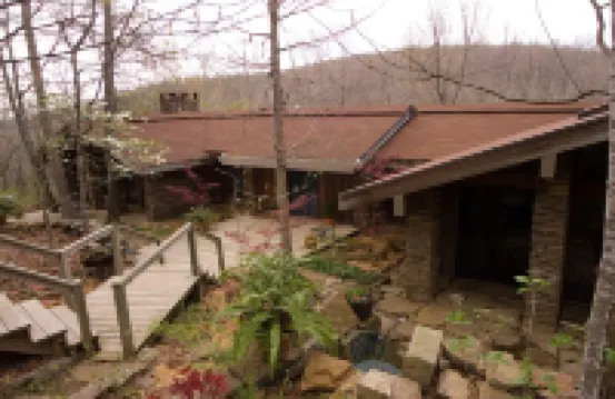 Azalea Falls Lodge - Upper Buffalo River Ozark Getaway Hotels in 