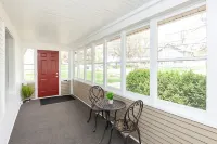 The Cow Tipper: Near Everything - SPA - Game Room - Fire Pit & Patio - Sleeps 10