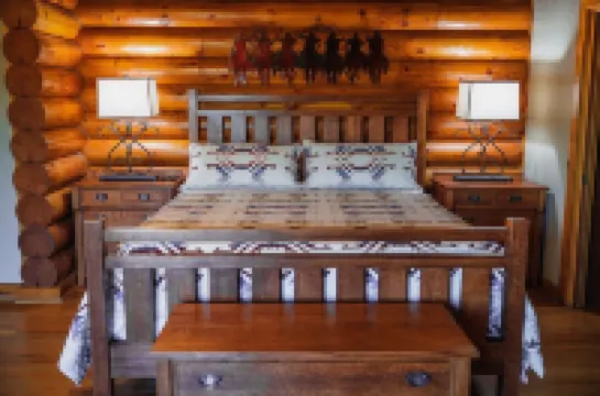 Farm Stay at the Bell-Zwart Lodge