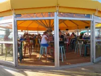 One Block to Beach, Sleeps 23 People, No Steps to Enter, Waterfront Decks Hotels in South Bethany