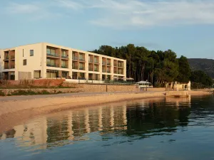 The Isolano, Cres, Autograph Collection