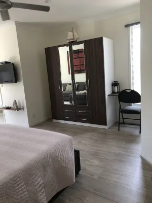 Coastal Runaway -  Studio Apartment, Close to beach