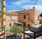 Detached house |50 m from Capelan beach |Climatised |Parking |Private garden