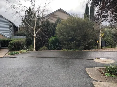 Hepburn Hideaway~ Large Villa ~ Hepburn~daylesford Отели рядом с достопримечательностью «Заказник Херберн Минерал Спрингс»