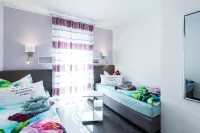 5-Star FeWo Orchidee: Wellness Luxury with Bubble Bath & Infrared Sauna!