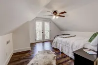 Tranquil retreat minutes to I-75 w/amazing views!