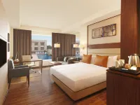 DoubleTree by Hilton Agra Hotels in Agra