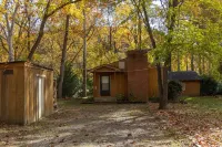 Escape to the Shenandoah River and Relax Hôtels à proximité de : Luray Zoo - A Rescue Zoo