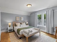 Charming Pet-Friendly 3-BR Home, Backyard, Firepit, A/C, Centrally Located