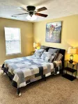 Corporate Rental-4 Bedroom House in Nashville  on End of Culdesac. Hotels near Kroger