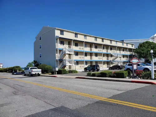 Beautiful Bayside Condo - Perfect Sunsets and Short Walk to Beach - 56th Street