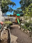 Gorgeous downtown beauty! 2min walk to local restaurant's/Main Street Montrose